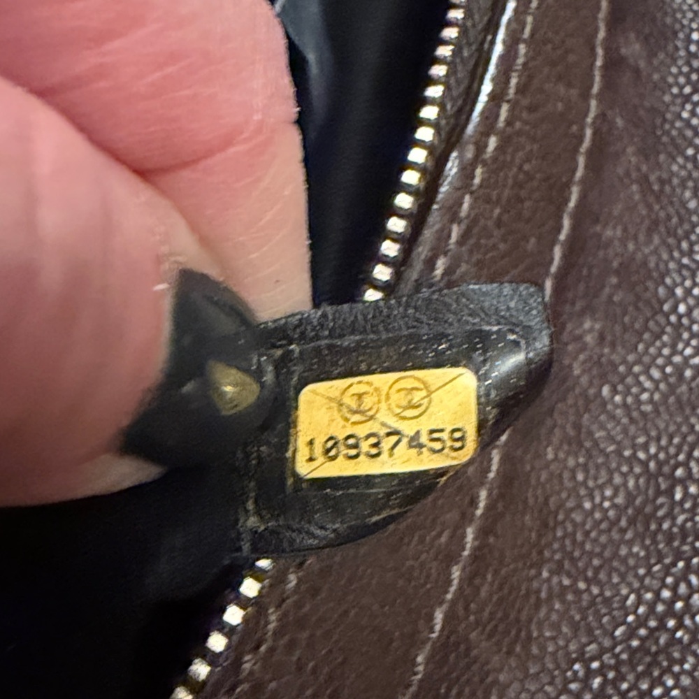 EUC Chanel Quilted Caviar Satchel - Picture 12 of 12